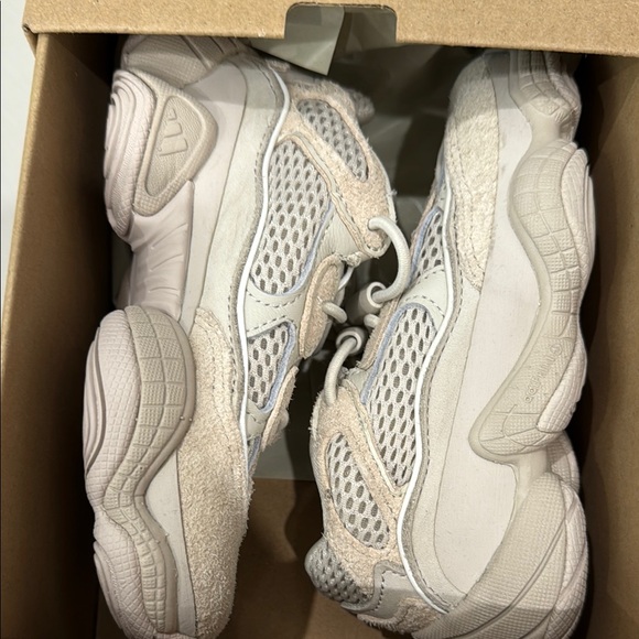 adidas gazelle silver green womens Adidas Yeezy 500 Kids 'Blush'